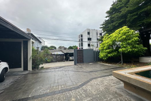 For RENT: ให้เช่า บ้านเดี่ยว ซอย อ่อนนุช 53 ทำเลดี 6 ห้องนอน เหมาะสำหรับครอบครัวใหญ่ Function ครบ พร้อมสระว่ายน้ำส่วนตัว 🏡