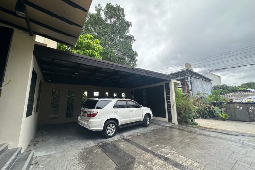 For RENT: ให้เช่า บ้านเดี่ยว ซอย อ่อนนุช 53 ทำเลดี 6 ห้องนอน เหมาะสำหรับครอบครัวใหญ่ Function ครบ พร้อมสระว่ายน้ำส่วนตัว 🏡