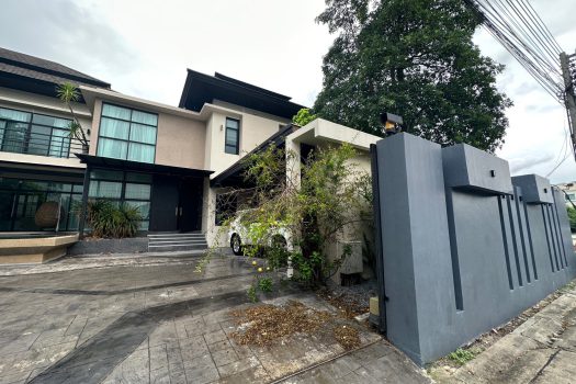 For RENT: ให้เช่า บ้านเดี่ยว ซอย อ่อนนุช 53 ทำเลดี 6 ห้องนอน เหมาะสำหรับครอบครัวใหญ่ Function ครบ พร้อมสระว่ายน้ำส่วนตัว 🏡