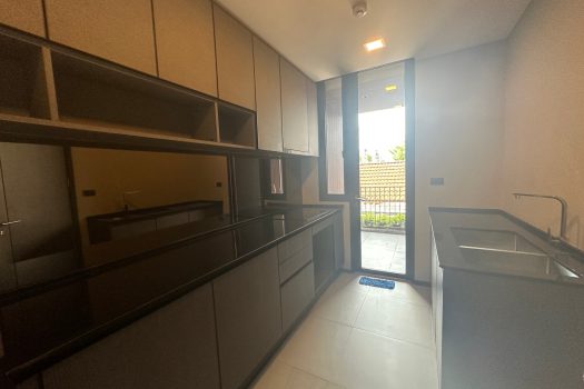 ขาย คอนโด Kalm Penthouse คอนโดหรู 2 ห้องนอน 2 ห้องน้ำ ทำเลดี ในซอยศูนย์วิจัย Pet Friendly