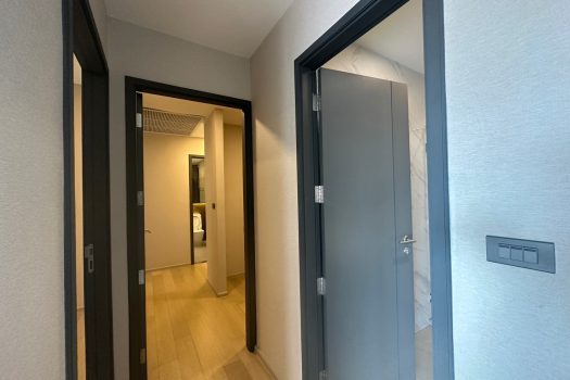 ขาย คอนโด Kalm Penthouse คอนโดหรู 2 ห้องนอน 2 ห้องน้ำ ทำเลดี ในซอยศูนย์วิจัย Pet Friendly