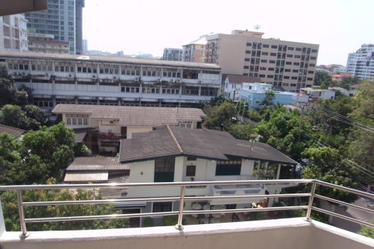 ขายคอนโด อารีย์ เพลส พหลโยธิน (ซ.อารีย์ 2) ราคาดีมากกก คอนโด ทำเลดี ใกล้ BTS อารีย์ เพียง 50 เมตร