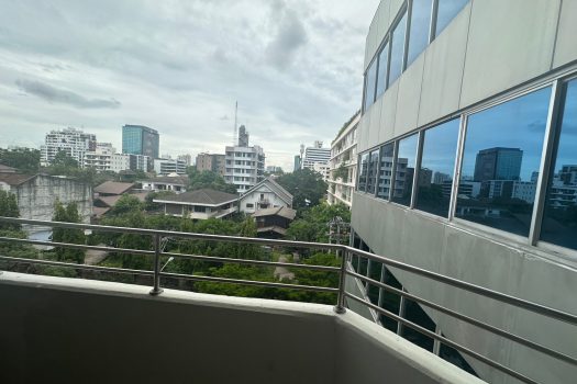 ขายคอนโด อารีย์ เพลส พหลโยธิน (ซ.อารีย์ 2) ราคาดีมากกก คอนโด ทำเลดี ใกล้ BTS อารีย์ เพียง 50 เมตร