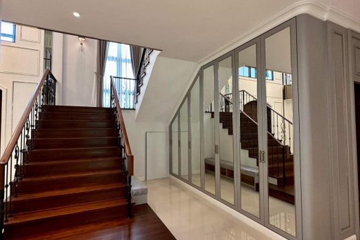 ขายบ้านหรู The Palazzo ปิ่นเกล้า 179.1 ตร.วา 4 ห้องนอน Built in ครบ แต่งสวยมาก