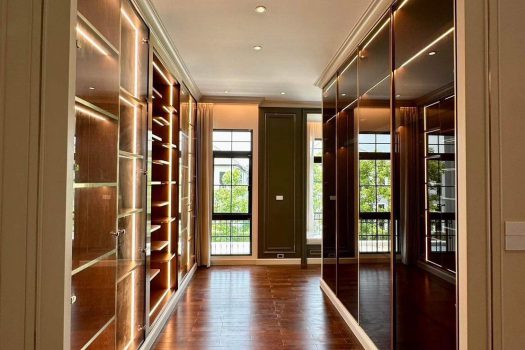 ขายบ้านหรู The Palazzo ปิ่นเกล้า 179.1 ตร.วา 4 ห้องนอน Built in ครบ แต่งสวยมาก