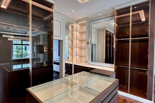 ขายบ้านหรู The Palazzo ปิ่นเกล้า 179.1 ตร.วา 4 ห้องนอน Built in ครบ แต่งสวยมาก