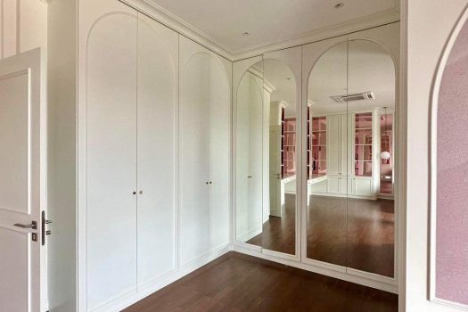 ขายบ้านหรู The Palazzo ปิ่นเกล้า 179.1 ตร.วา 4 ห้องนอน Built in ครบ แต่งสวยมาก