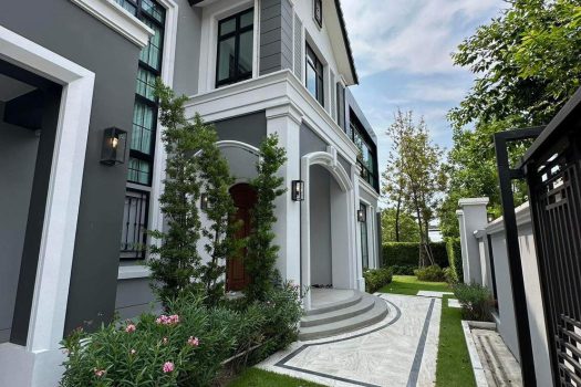 ขายบ้านหรู The Palazzo ปิ่นเกล้า 179.1 ตร.วา 4 ห้องนอน Built in ครบ แต่งสวยมาก