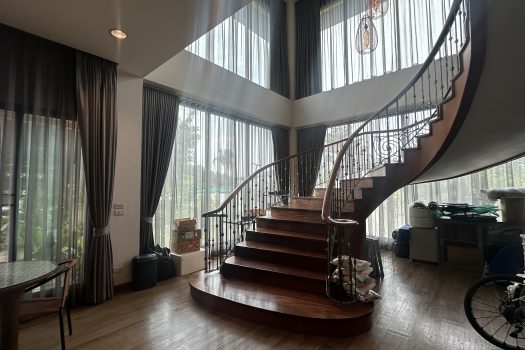 ขายบ้านหรู ตกแต่งสวย เพชรเกษม 88 พื้นที่ 475 ตร.วา พร้อมสระว่ายน้ำในตัว เหมาะกับครอบครัวขนาดใหญ่ เดินทางสะดวก เข้าออกได้หลายทาง