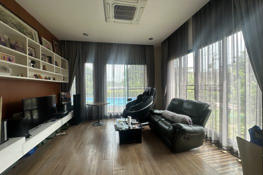 ขายบ้านหรู ตกแต่งสวย เพชรเกษม 88 พื้นที่ 475 ตร.วา พร้อมสระว่ายน้ำในตัว เหมาะกับครอบครัวขนาดใหญ่ เดินทางสะดวก เข้าออกได้หลายทาง