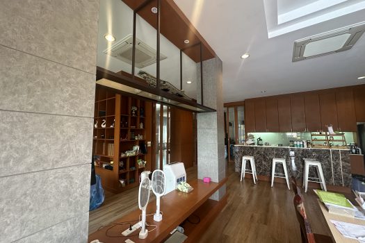 ขายบ้านหรู ตกแต่งสวย เพชรเกษม 88 พื้นที่ 475 ตร.วา พร้อมสระว่ายน้ำในตัว เหมาะกับครอบครัวขนาดใหญ่ เดินทางสะดวก เข้าออกได้หลายทาง