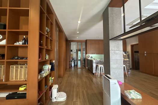 ขายบ้านหรู ตกแต่งสวย เพชรเกษม 88 พื้นที่ 475 ตร.วา พร้อมสระว่ายน้ำในตัว เหมาะกับครอบครัวขนาดใหญ่ เดินทางสะดวก เข้าออกได้หลายทาง