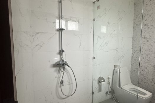 ขายบ้านหรู ตกแต่งสวย เพชรเกษม 88 พื้นที่ 475 ตร.วา พร้อมสระว่ายน้ำในตัว เหมาะกับครอบครัวขนาดใหญ่ เดินทางสะดวก เข้าออกได้หลายทาง