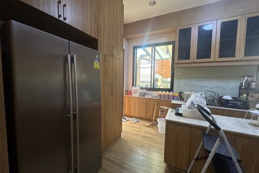 ขายบ้านหรู ตกแต่งสวย เพชรเกษม 88 พื้นที่ 475 ตร.วา พร้อมสระว่ายน้ำในตัว เหมาะกับครอบครัวขนาดใหญ่ เดินทางสะดวก เข้าออกได้หลายทาง