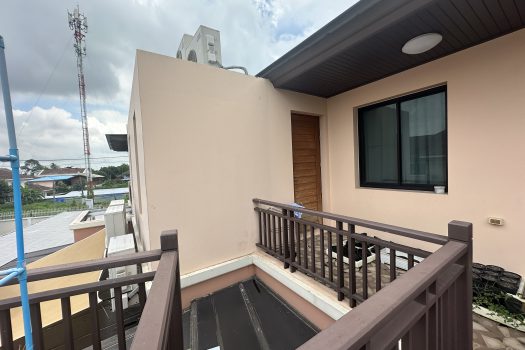 ขายบ้านหรู ตกแต่งสวย เพชรเกษม 88 พื้นที่ 475 ตร.วา พร้อมสระว่ายน้ำในตัว เหมาะกับครอบครัวขนาดใหญ่ เดินทางสะดวก เข้าออกได้หลายทาง