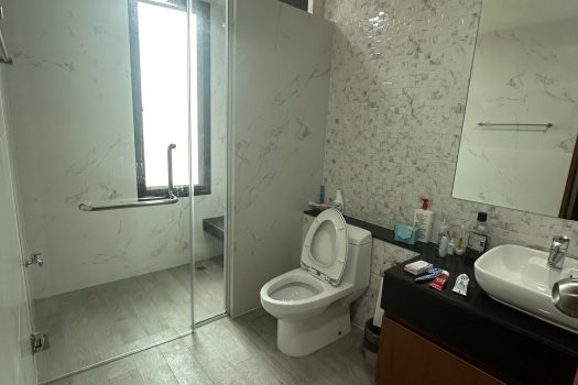 ขายบ้านหรู ตกแต่งสวย เพชรเกษม 88 พื้นที่ 475 ตร.วา พร้อมสระว่ายน้ำในตัว เหมาะกับครอบครัวขนาดใหญ่ เดินทางสะดวก เข้าออกได้หลายทาง