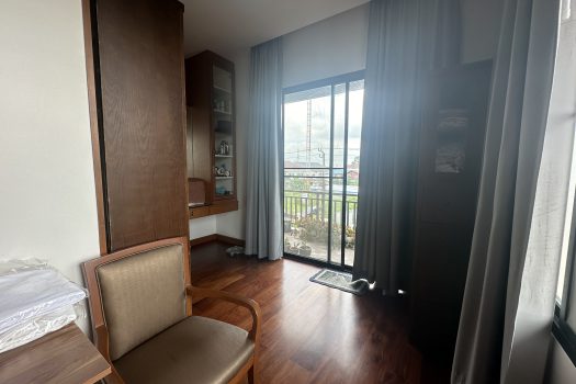 ขายบ้านหรู ตกแต่งสวย เพชรเกษม 88 พื้นที่ 475 ตร.วา พร้อมสระว่ายน้ำในตัว เหมาะกับครอบครัวขนาดใหญ่ เดินทางสะดวก เข้าออกได้หลายทาง