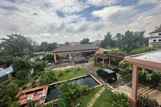 ขายบ้านหรู ตกแต่งสวย เพชรเกษม 88 พื้นที่ 475 ตร.วา พร้อมสระว่ายน้ำในตัว เหมาะกับครอบครัวขนาดใหญ่ เดินทางสะดวก เข้าออกได้หลายทาง