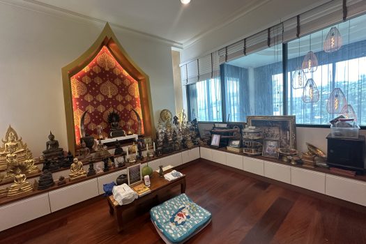 ขายบ้านหรู ตกแต่งสวย เพชรเกษม 88 พื้นที่ 475 ตร.วา พร้อมสระว่ายน้ำในตัว เหมาะกับครอบครัวขนาดใหญ่ เดินทางสะดวก เข้าออกได้หลายทาง