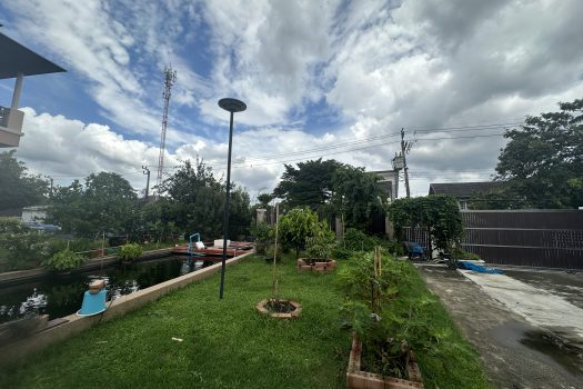 ขายบ้านหรู ตกแต่งสวย เพชรเกษม 88 พื้นที่ 475 ตร.วา พร้อมสระว่ายน้ำในตัว เหมาะกับครอบครัวขนาดใหญ่ เดินทางสะดวก เข้าออกได้หลายทาง