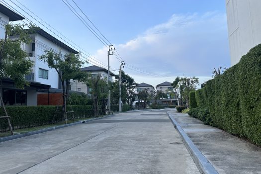 ขายราคาดีสุดในโครงการ ทาวน์โฮม 3 ชั้น โครงการ บ้านกลางเมือง The Edition พระราม 9 – พัฒนาการ บ้านสวย สภาพดีมาก ใกล้พระราม 9-พัฒนาการ เพียง 10 นาที 🌳