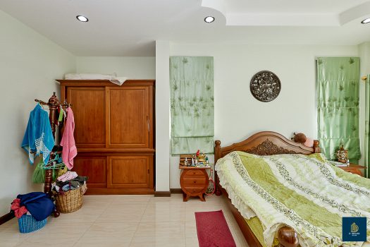 ขายบ้านเดี่ยวสร้างเอง 161.9 ตร.วา 5 ห้องนอน ใกล้ถนนกาญจนาภิเษก เหมาะสำหรับคนชอบบ้านที่ร่มรื่น เงียบสงบ มีพื้นที่ทำสวน ปลูกต้นไม้