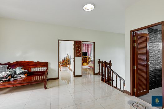 ขายบ้านเดี่ยวสร้างเอง 161.9 ตร.วา 5 ห้องนอน ใกล้ถนนกาญจนาภิเษก เหมาะสำหรับคนชอบบ้านที่ร่มรื่น เงียบสงบ มีพื้นที่ทำสวน ปลูกต้นไม้