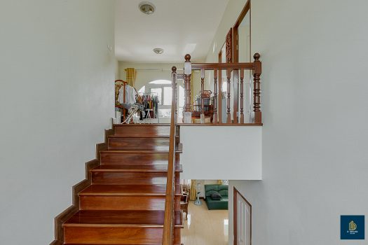 ขายบ้านเดี่ยวสร้างเอง 161.9 ตร.วา 5 ห้องนอน ใกล้ถนนกาญจนาภิเษก เหมาะสำหรับคนชอบบ้านที่ร่มรื่น เงียบสงบ มีพื้นที่ทำสวน ปลูกต้นไม้