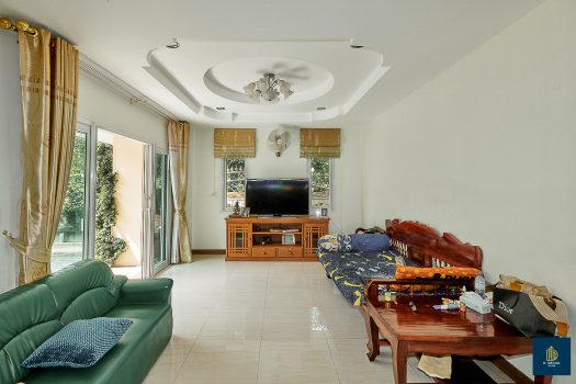 ขายบ้านเดี่ยวสร้างเอง 161.9 ตร.วา 5 ห้องนอน ใกล้ถนนกาญจนาภิเษก เหมาะสำหรับคนชอบบ้านที่ร่มรื่น เงียบสงบ มีพื้นที่ทำสวน ปลูกต้นไม้