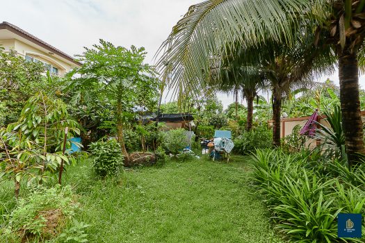 ขายบ้านเดี่ยวสร้างเอง 161.9 ตร.วา 5 ห้องนอน ใกล้ถนนกาญจนาภิเษก เหมาะสำหรับคนชอบบ้านที่ร่มรื่น เงียบสงบ มีพื้นที่ทำสวน ปลูกต้นไม้