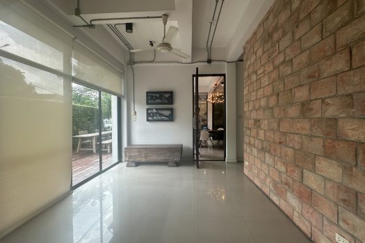 ขาย ออฟฟิส 3 ชั้น ทำเลดีสุดย่าน เหม่งจ๋าย-เลียบด่วนรามอินทรา อาคารสวย ตอบโจทย์คนรุ่นใหม่ ที่จอดรถเยอะ