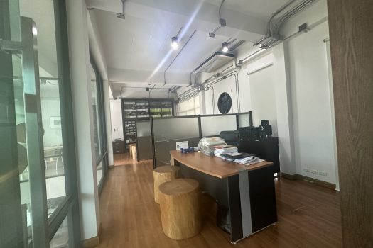 ขาย ออฟฟิส 3 ชั้น ทำเลดีสุดย่าน เหม่งจ๋าย-เลียบด่วนรามอินทรา อาคารสวย ตอบโจทย์คนรุ่นใหม่ ที่จอดรถเยอะ