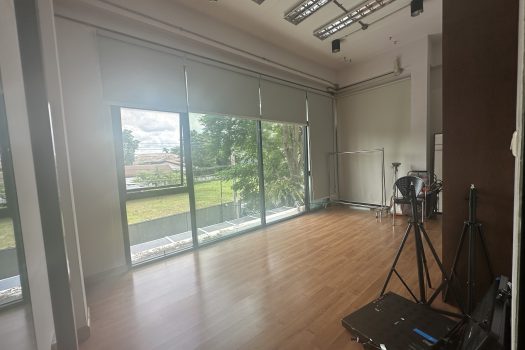 ขาย ออฟฟิส 3 ชั้น ทำเลดีสุดย่าน เหม่งจ๋าย-เลียบด่วนรามอินทรา อาคารสวย ตอบโจทย์คนรุ่นใหม่ ที่จอดรถเยอะ