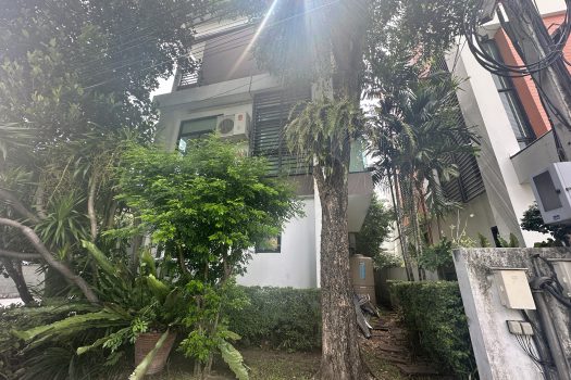 ขาย ออฟฟิส 3 ชั้น ทำเลดีสุดย่าน เหม่งจ๋าย-เลียบด่วนรามอินทรา อาคารสวย ตอบโจทย์คนรุ่นใหม่ ที่จอดรถเยอะ