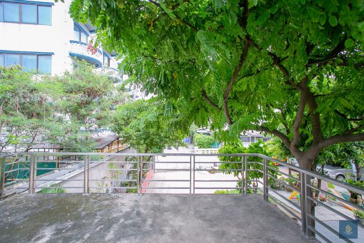 ขายด่วนมาก บ้านเดี่ยว 2 ชั้น ทำเลดี ซอยลาดพร้าว 48 เข้าออกได้หลายทาง 160 ตร.วา ใกล้ สถานีสุทธิสาร และ สถานีภาวนา