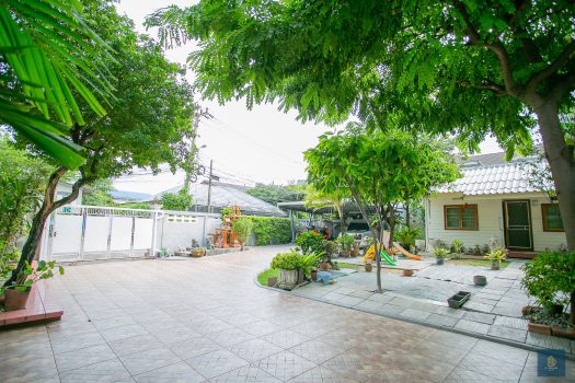 ขายด่วนมาก บ้านเดี่ยว 2 ชั้น ทำเลดี ซอยลาดพร้าว 48 เข้าออกได้หลายทาง 160 ตร.วา ใกล้ สถานีสุทธิสาร และ สถานีภาวนา