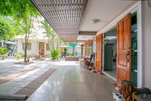 ขายด่วนมาก บ้านเดี่ยว 2 ชั้น ทำเลดี ซอยลาดพร้าว 48 เข้าออกได้หลายทาง 160 ตร.วา ใกล้ สถานีสุทธิสาร และ สถานีภาวนา