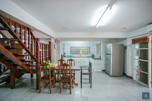 ขายด่วนมาก บ้านเดี่ยว 2 ชั้น ทำเลดี ซอยลาดพร้าว 48 เข้าออกได้หลายทาง 160 ตร.วา ใกล้ สถานีสุทธิสาร และ สถานีภาวนา