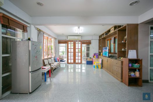 ขายด่วนมาก บ้านเดี่ยว 2 ชั้น ทำเลดี ซอยลาดพร้าว 48 เข้าออกได้หลายทาง 160 ตร.วา ใกล้ สถานีสุทธิสาร และ สถานีภาวนา