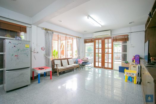 ขายด่วนมาก บ้านเดี่ยว 2 ชั้น ทำเลดี ซอยลาดพร้าว 48 เข้าออกได้หลายทาง 160 ตร.วา ใกล้ สถานีสุทธิสาร และ สถานีภาวนา