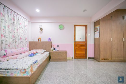 ขายด่วนมาก บ้านเดี่ยว 2 ชั้น ทำเลดี ซอยลาดพร้าว 48 เข้าออกได้หลายทาง 160 ตร.วา ใกล้ สถานีสุทธิสาร และ สถานีภาวนา