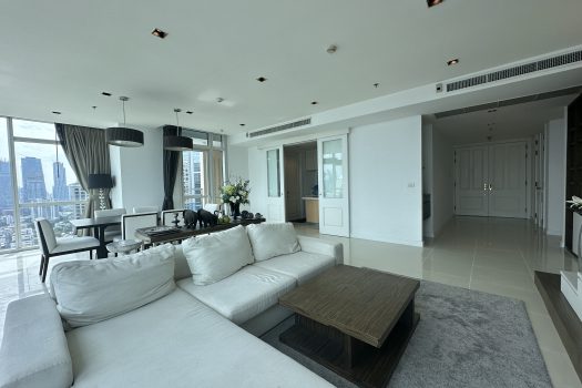 For Rent Luxury condo “Attheenee Residence” 3 BR 4 BR located in the heart of BKK 4 Min walk to BTS Ploenchit 🔥🔥