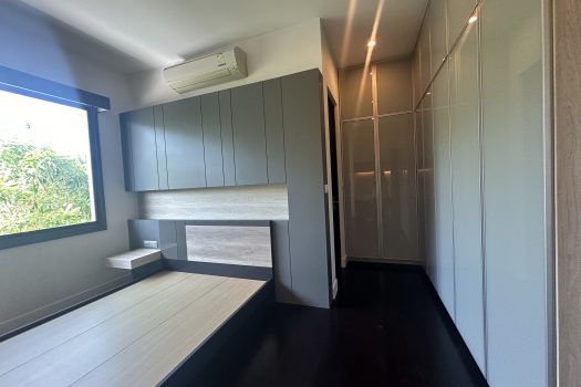 ขายบ้านสุดหรู ลดาวัลย์ รัตนาธิเบศร์ 4 ห้องนอน 4 ห้องน้ำ 208 ตร.ว. บ้านสวย สภาพมือ 1