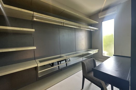 ขายบ้านสุดหรู ลดาวัลย์ รัตนาธิเบศร์ 4 ห้องนอน 4 ห้องน้ำ 208 ตร.ว. บ้านสวย สภาพมือ 1