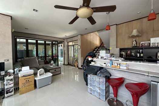 ด่วน ขายถูกมาก ! ที่ดินเปล่า ทำเลดีมาก บางนา-ตราด กม. 1 ขาเข้า พร้อมบ้าน 1 หลัง 495 ตร.วา 🌳