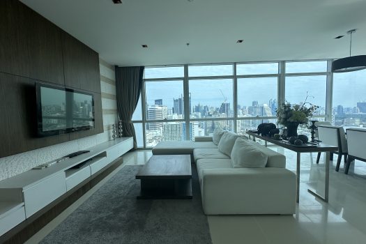 For Rent Luxury condo “Attheenee Residence” 3 BR 4 BR located in the heart of BKK 4 Min walk to BTS Ploenchit 🔥🔥