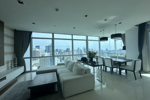 For Rent Luxury condo “Attheenee Residence” 3 BR 4 BR located in the heart of BKK 4 Min walk to BTS Ploenchit 🔥🔥