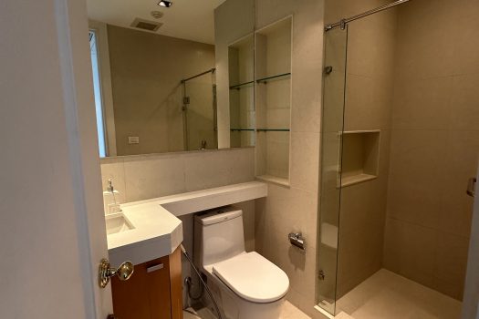 For Rent Luxury condo “Attheenee Residence” 3 BR 4 BR located in the heart of BKK 4 Min walk to BTS Ploenchit 🔥🔥