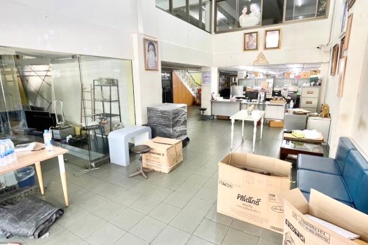 ขายด่วน อาคารพาณิชย์ทำเลทอง ตรงข้าม Icon Siam 6 ชั้น 4 ห้องติดกัน ริมถนนเจริญรัถ 🏡