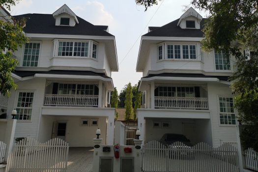 ขายบ้านเดี่ยว สุดหรู สไตล์ วินเทจ หมู่บ้าน แฟนตาเซีย วิลล่า 3 บ้านสวย ร่มรื่น ขายพร้อมผู้เช่า 🏡